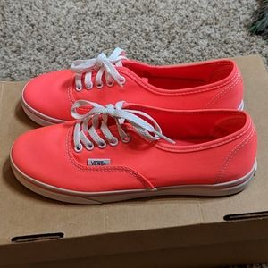 Coral Classic Vans